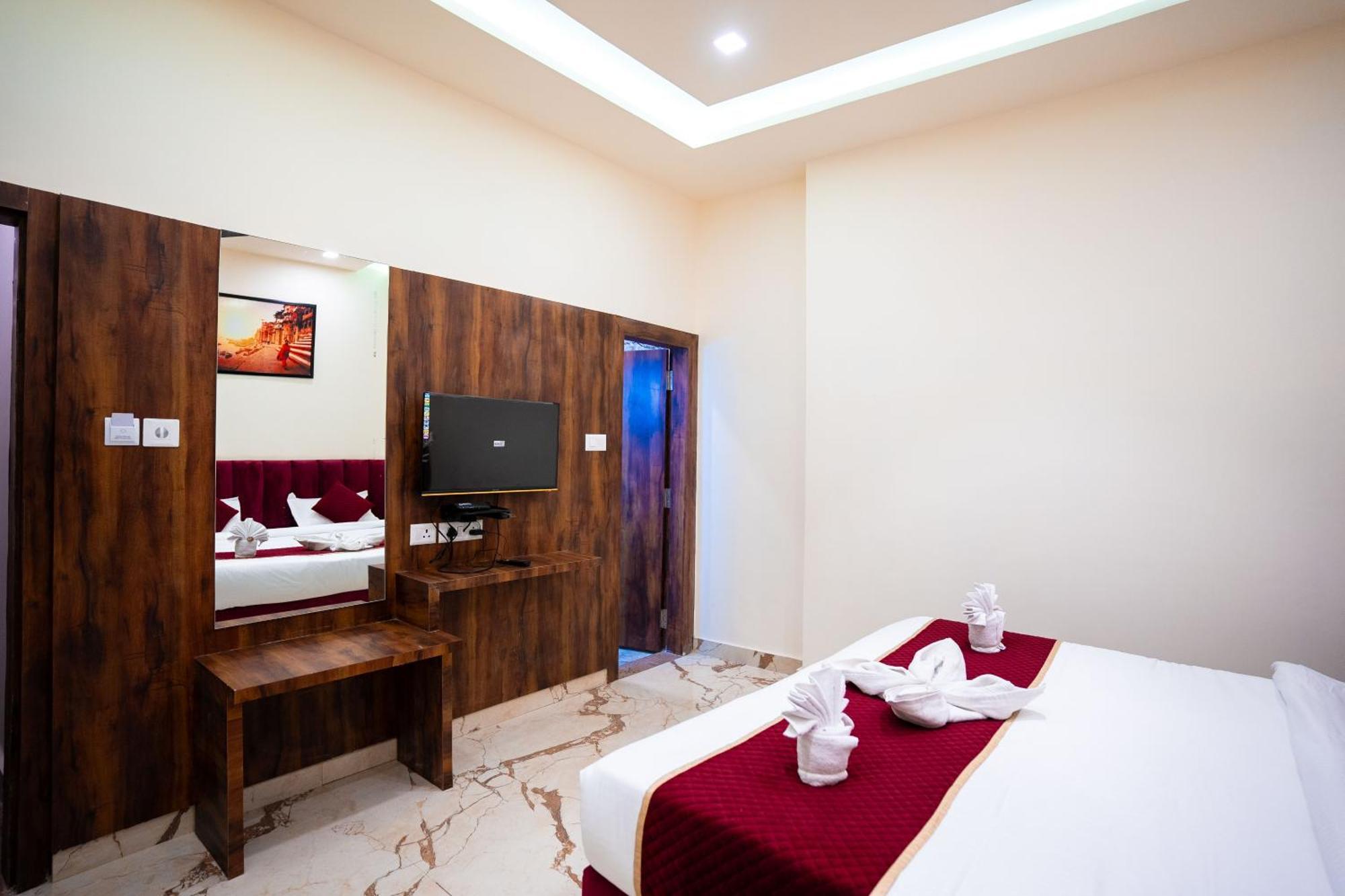 Hotel Jsr Kedar Varanasi Exteriör bild