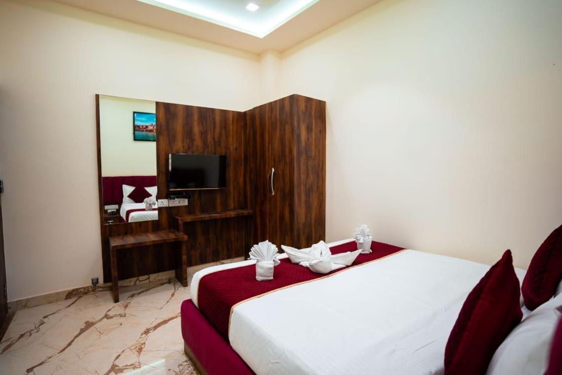 Hotel Jsr Kedar Varanasi Exteriör bild